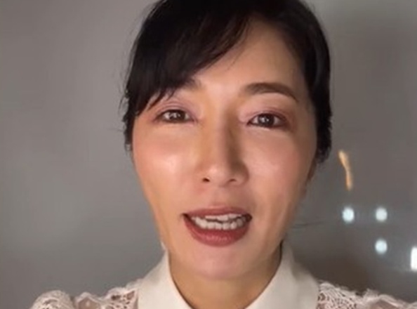 経沢香保子／顔が変わった？